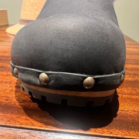 Sanita Clogs Women 6.5 M Hese Shoes Black Leather SlipOn Wood Wool Lined Mules - Picture 8 of 9